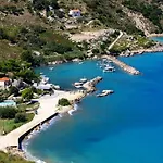 Dom wakacyjny Sofias House At Agkona Kefalonia *