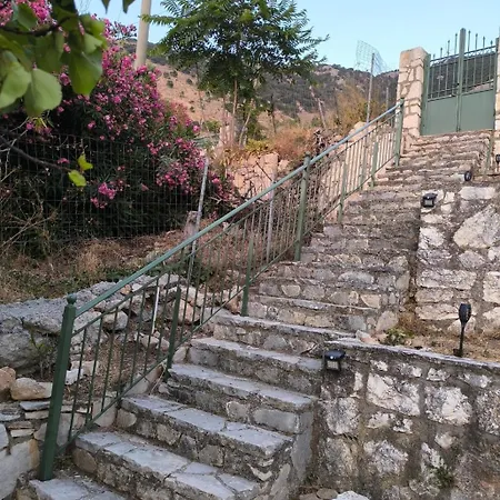 Sofias House At Agkona Kefalonia Casa de Férias Angon